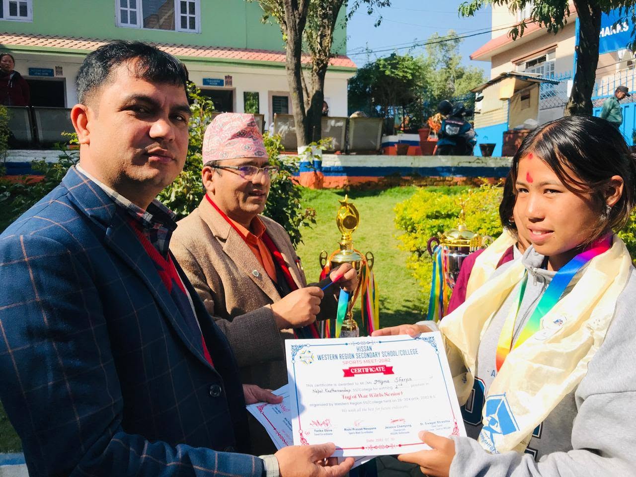 Prize distribution +2